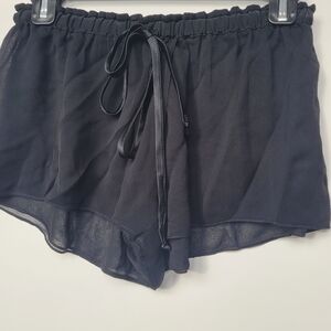 Kiki de Montparnasse 100% silk shorts XS